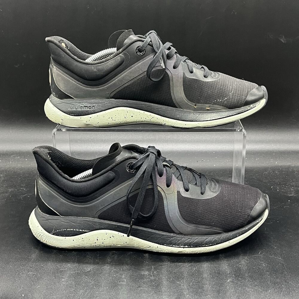 Lululemon Chargefeel Women's Sz 8 Workout Low Shoes BLK/DELM/HIYE Performance